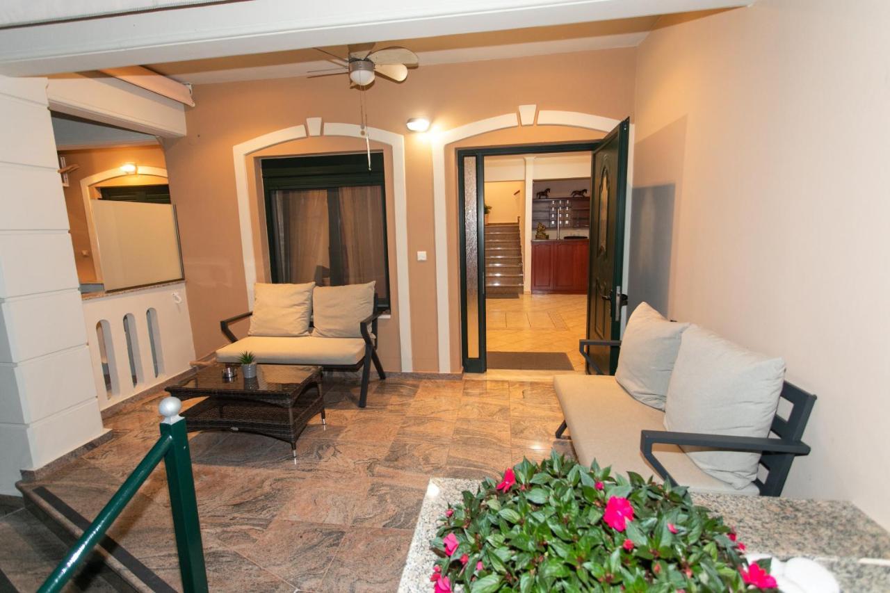 Lady Elena Hotel Ammoudia Eksteriør billede