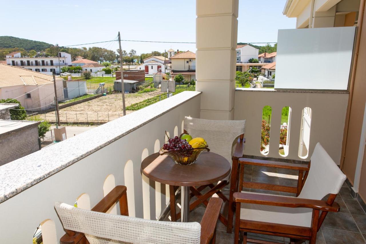 Lady Elena Hotel Ammoudia Eksteriør billede